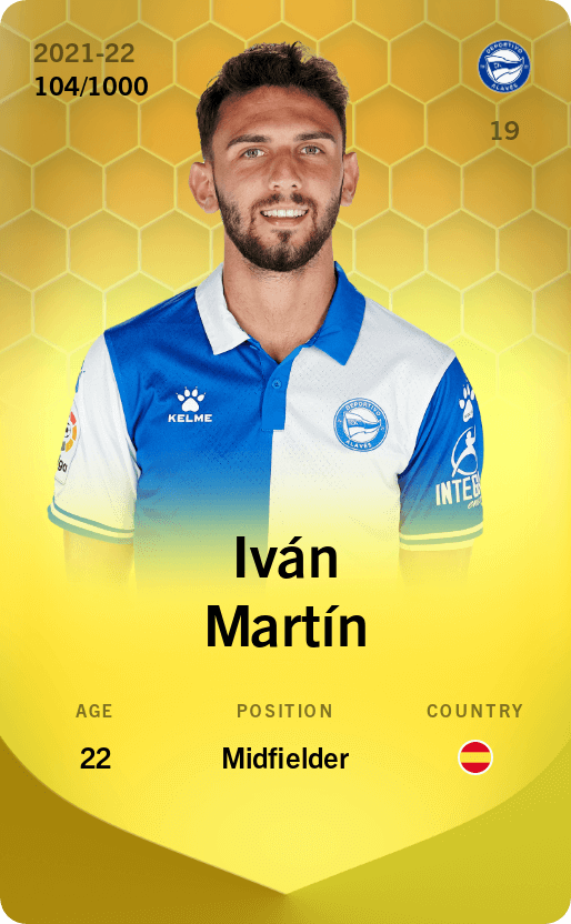 Iván Martín 2021-22 • Limited 104/1000