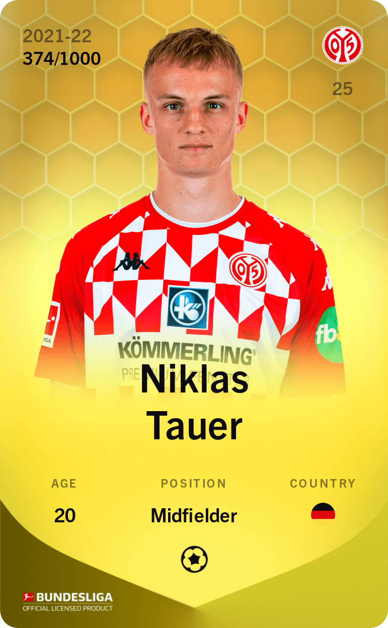 Niklas Tauer 2021-22 • Limited 374/1000