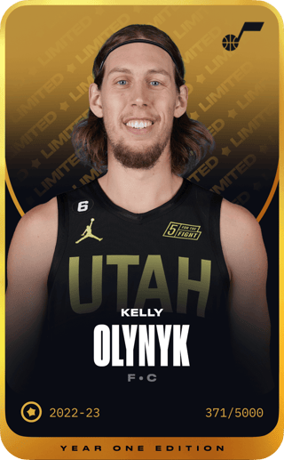 kelly-olynyk-19910419-2022-limited-371